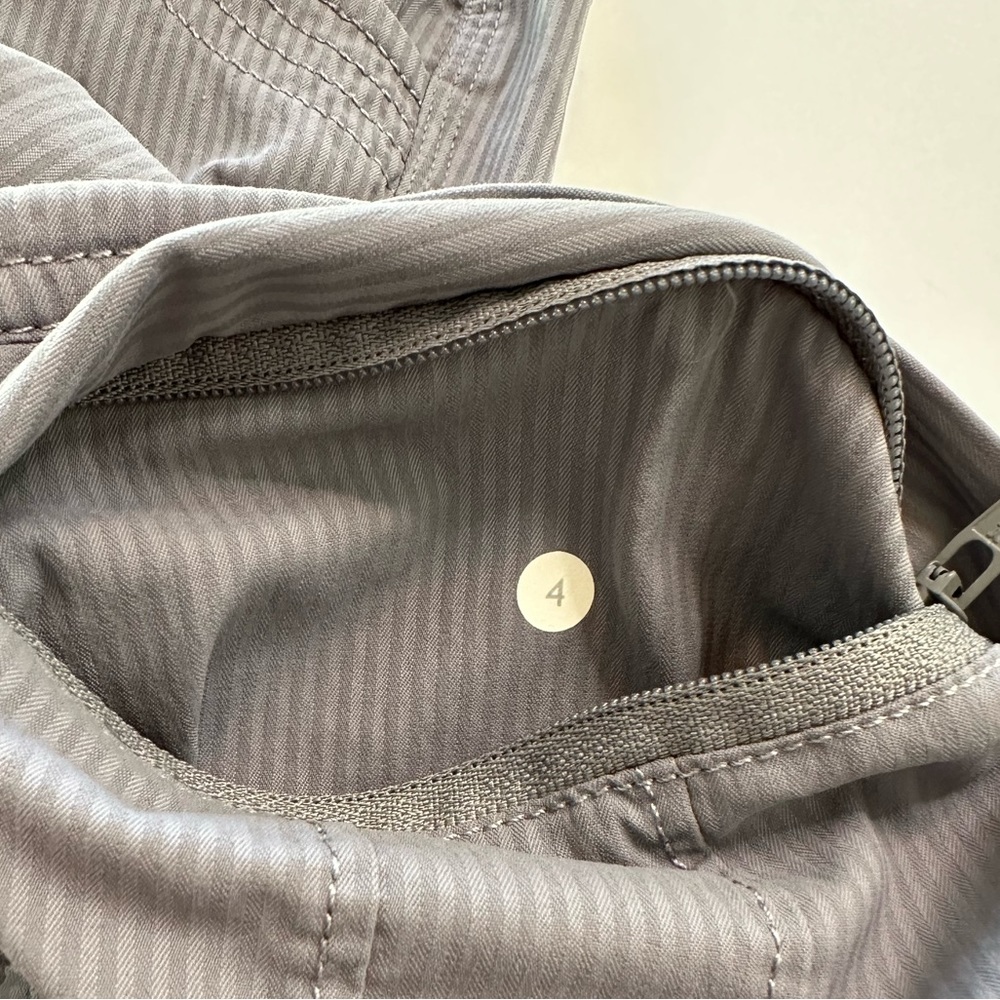 Lululemon Yoga Camp Crop Cargo Pants Fossil Gray Women’s Size 4 - Picture 13 of 16